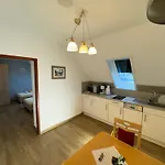 Haus Ostseestrand36 ゲストハウス ティメンドルファー・シュトラント
