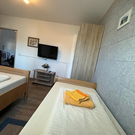 Pensionat Haus Ostseestrand36 *